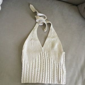 Jadore semi crop halter tie back Top,
Size XS/S,